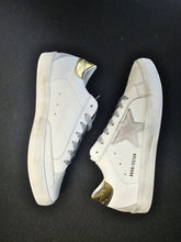Golden goose